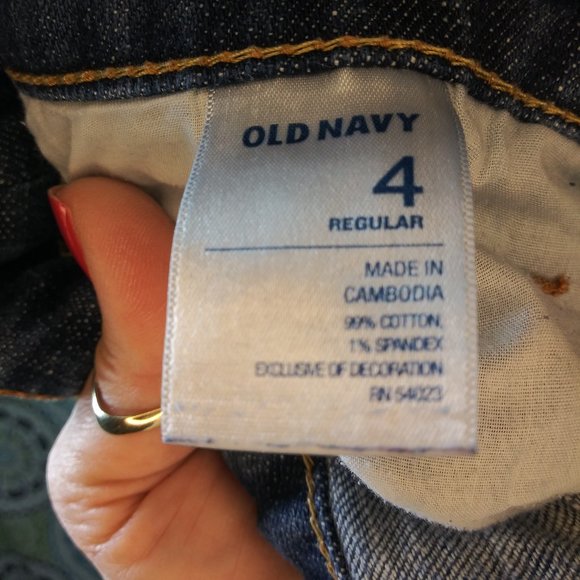 2057 Jeaniemade Size 4 Old Navy Bell-Bottoms - Picture 4 of 5